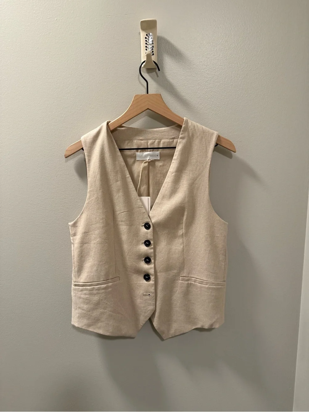 Zara Neutral Linen-Blend Button Front Vest in Cream
